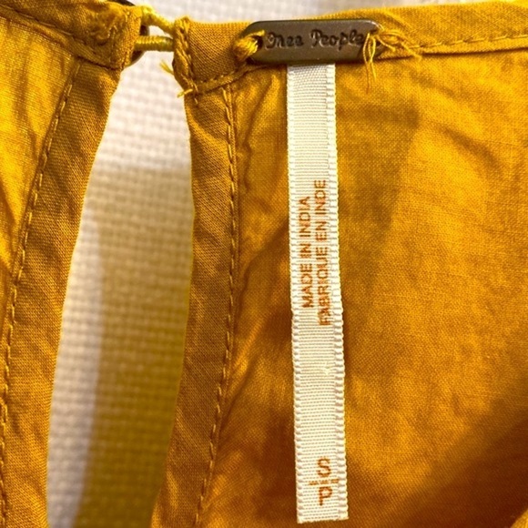 Women’s  Gold Colored FREE PEOPLE Embroidered Pavlo Babydoll Dress Size Small - Picture 5 of 10